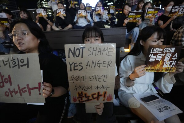 在韩国，深度色情破坏了女性的生活，加剧了性别冲突